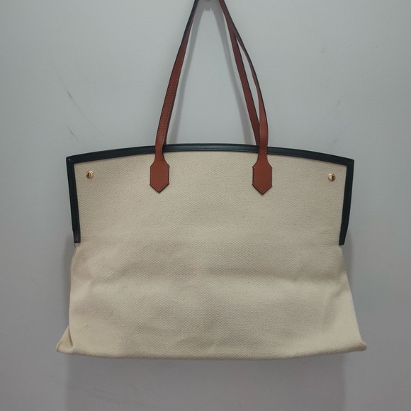 Burberry Beige and Black Tote with Tan Straps - Picture 5 of 11
